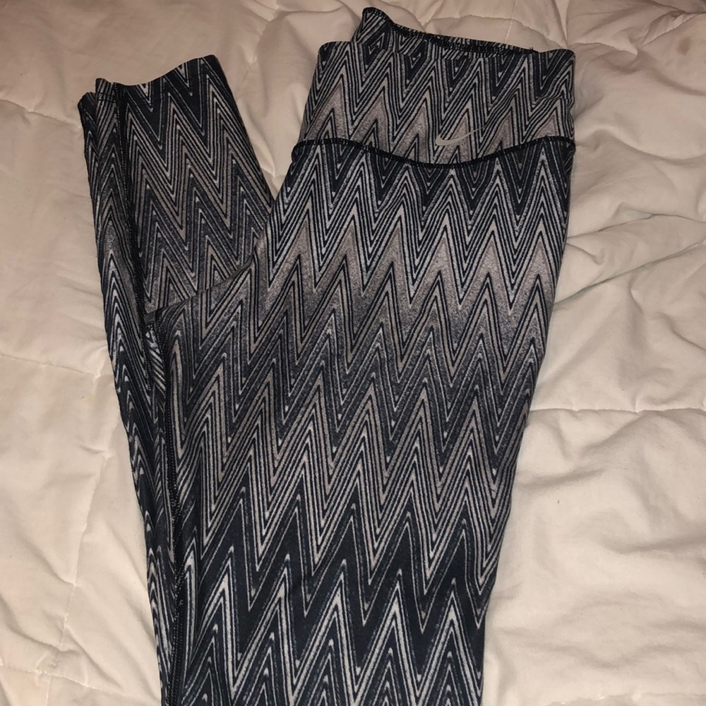 Nike leggings